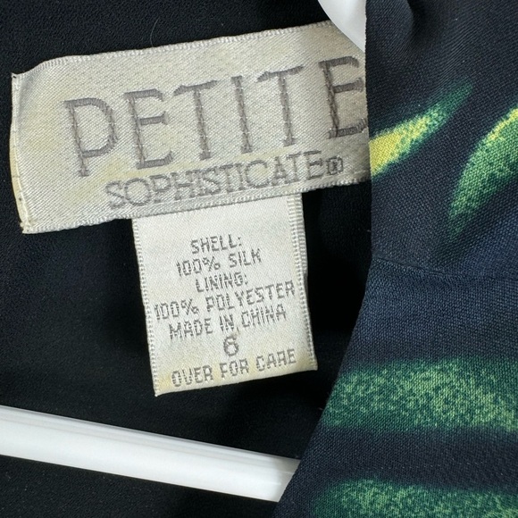 Vintage Petite Sophisticate Size 6 Black Floral 100% Silk Dress Dark Fairy Y2K - Picture 4 of 6